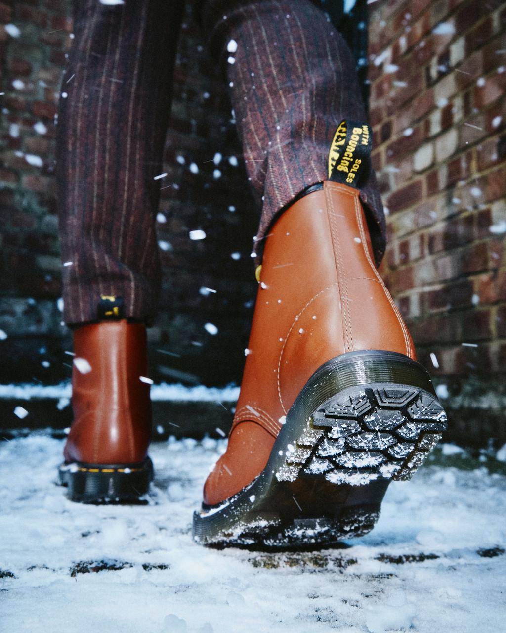 Botas con Cordones Dr Martens 1460 DM's Wintergrip Leather Mujer Marrom | 61288151